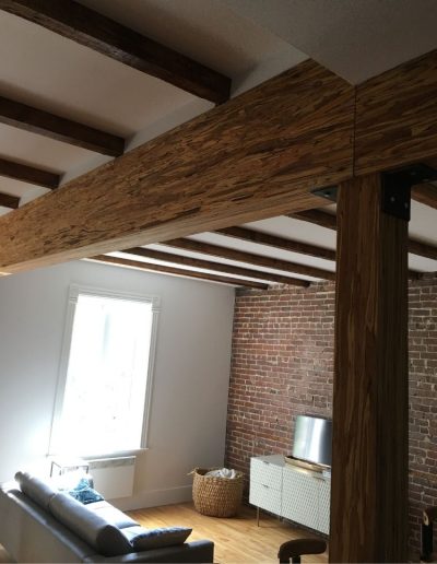 Peintres professionnels Grand Montréal - Peinture résidentielle poutres en bois